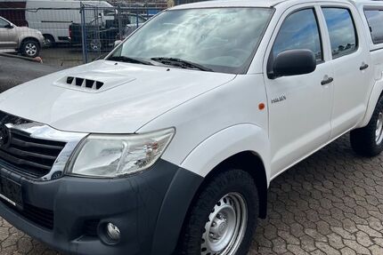 Toyota Hilux 175.000 km 12.800 &euro; Nürnberg 90431