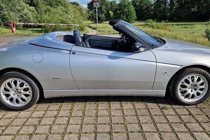 Alfa Romeo Spider 125.000 km 6.590 &euro; Nürnberg 90451