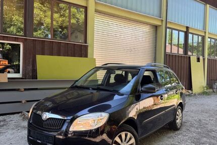 Skoda Fabia 148.000 km 3.200 &euro; Lauf 91207