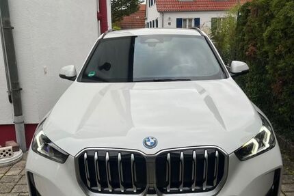 BMW iX1 6.800 km 53.000 € Uttenreuth 91080
