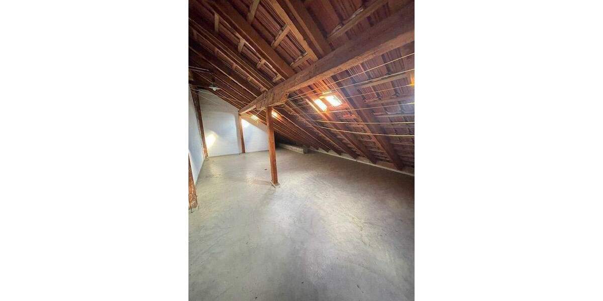 Traumlage: Mehr-Generationen-Haus mit Doppel-Garage und herrlichem Garten in Mögeldorf 6 zimmer