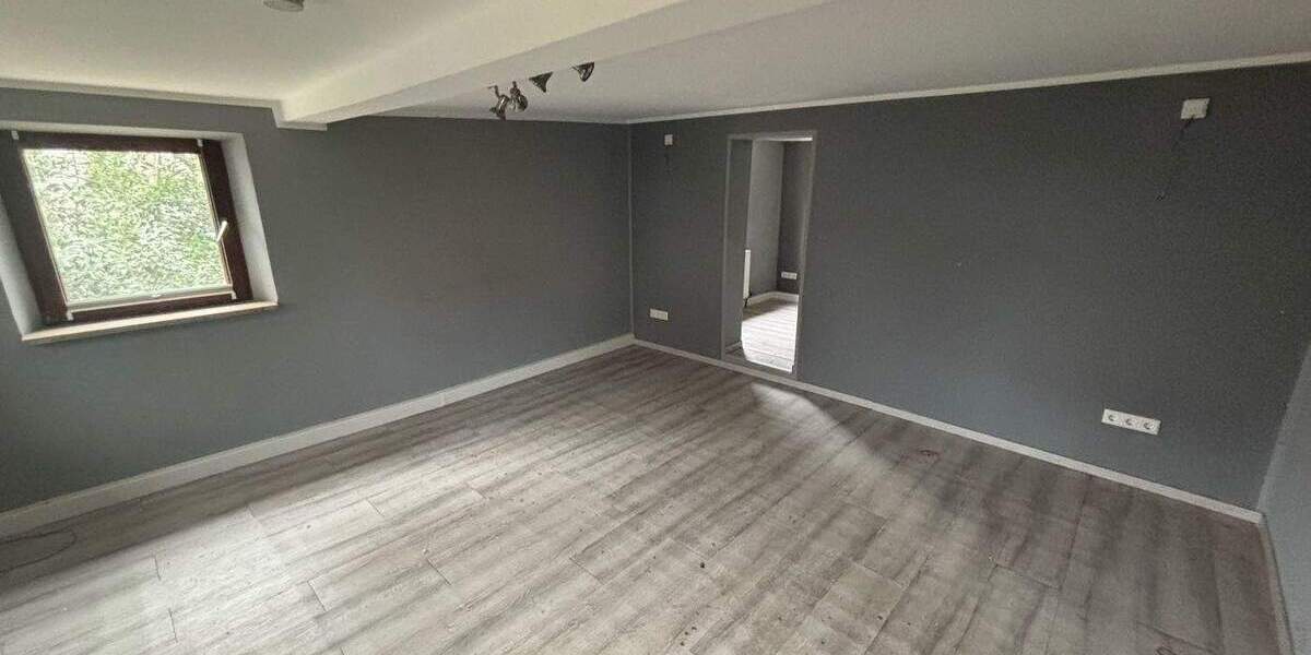 Einfamilienhaus Nürnberg Großgründlach - 7 Zimmer, 145 m&sup2;, 525.000&euro; | Angebot:25779105