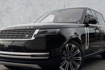 Land Rover Range Rover 55.700 km 131.850 € Nürnberg 90441