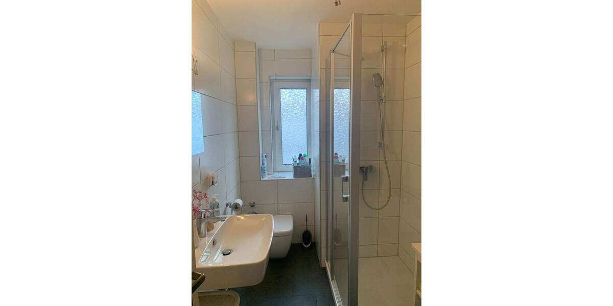 Etagenwohnung Erlangen Innenstadt - 3 Zimmer, 65 m&sup2;, 305.000&euro; | Angebot:25772442