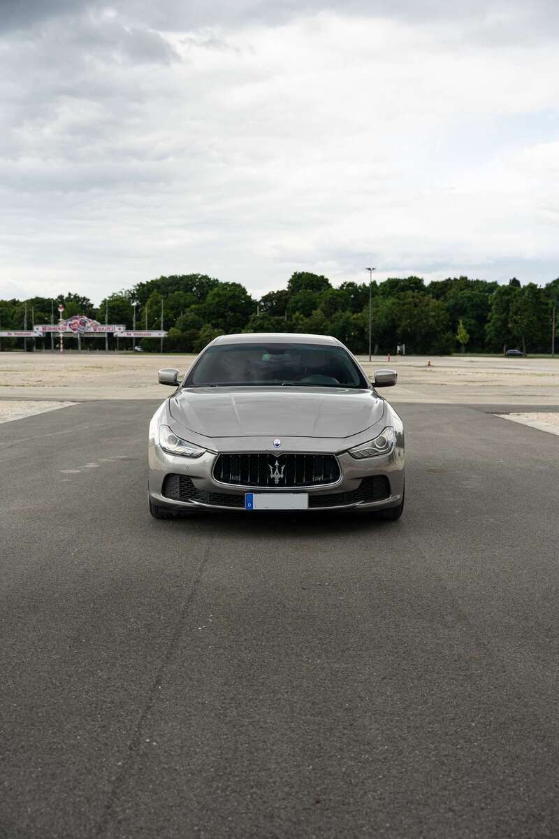 Maserati Ghibli 180.000 km 29.700 € nürnberg 90482