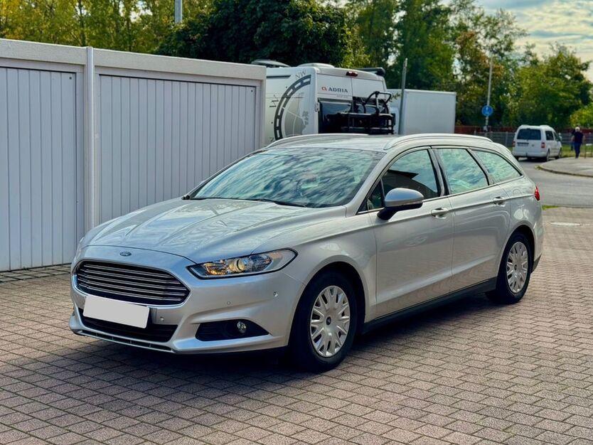 Ford Mondeo 245.000 km 5.800 € Langensendelbach 91094
