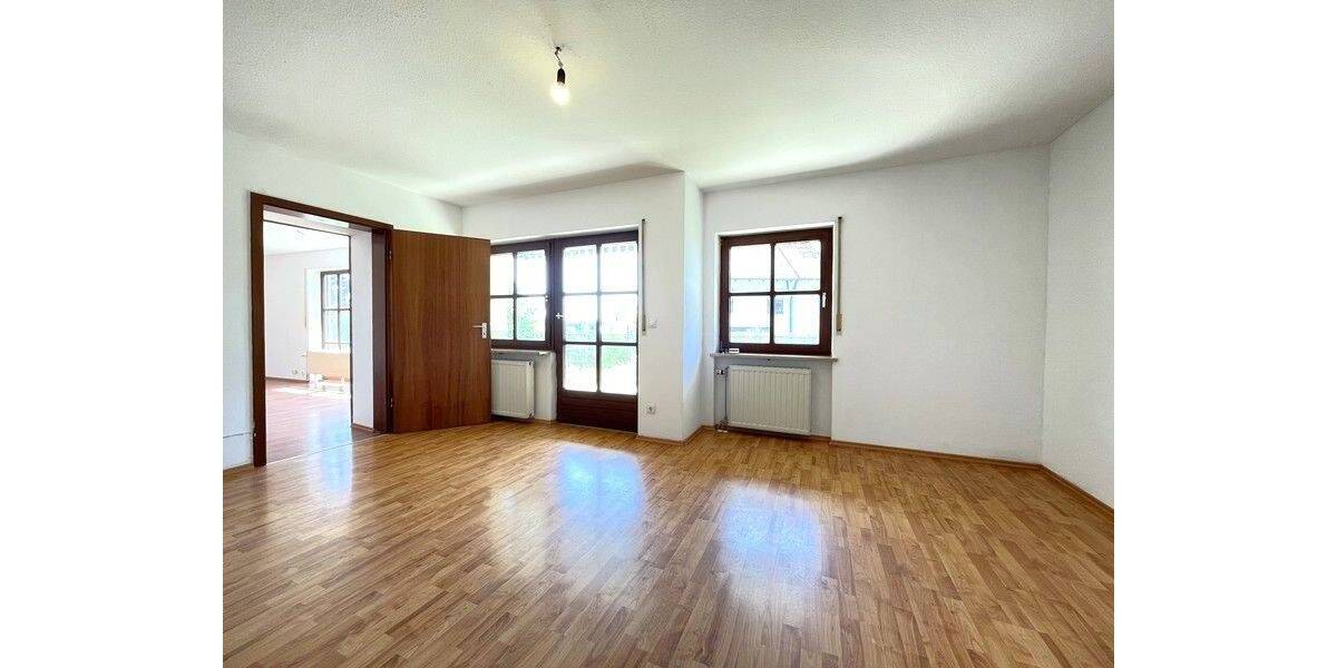 Mehrfamilienhaus, Wohnhaus Leinburg - 5 Zimmer, 388.000&euro; | Angebot:26933944
