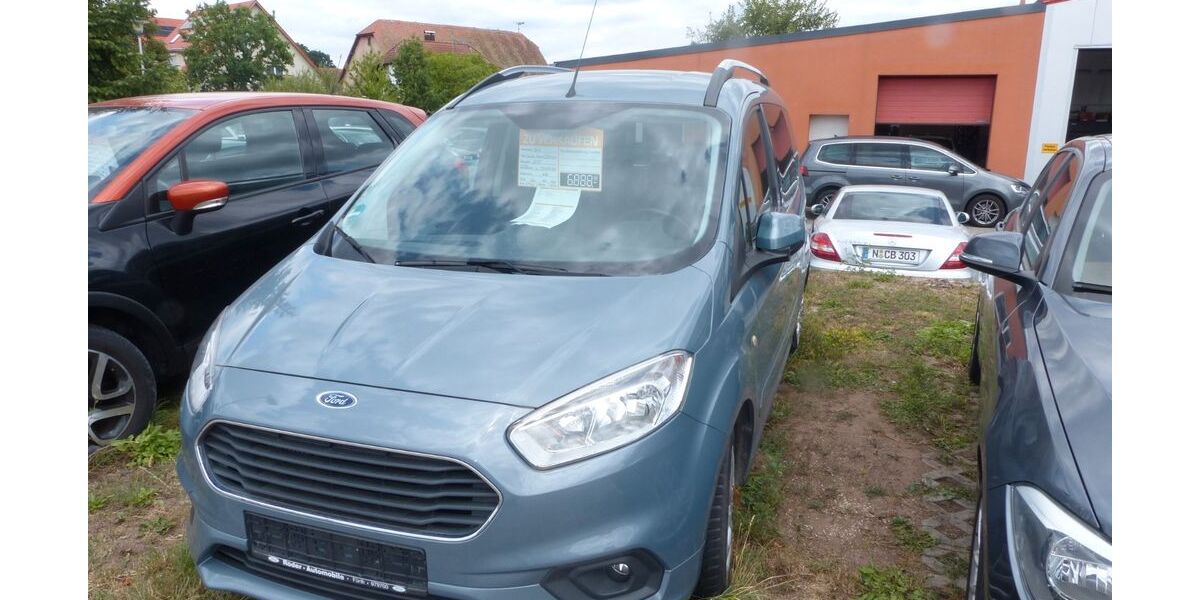 Ford Tourneo Courier 109.127 km 6.888 &euro; Zirndorf 90513