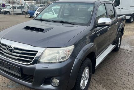 Toyota Hilux 220.000 km 12.500 &euro; Nürnberg 90431