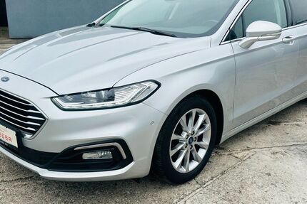 Ford Mondeo 253.480 km 11.390 € Nürnberg 90408