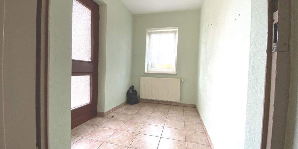 Einfamilienhaus Roßtal Weitersdorf - 9 Zimmer, 187 m&sup2;, 349.000&euro; | Angebot:25211193