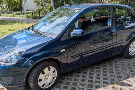 Ford Fiesta 98.000 km 1.999 &euro; Fürth 90765
