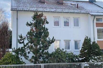 Traumlage: Mehr-Generationen-Haus mit Doppel-Garage und herrlichem Garten in Mögeldorf 6 zimmer