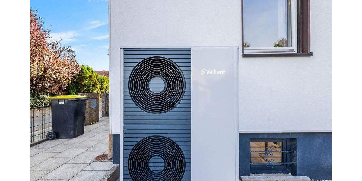 Erstbezug nach komplett Sanierung - Wunderschönes Reiheneckhaus Kilianstraße 5 zimmer