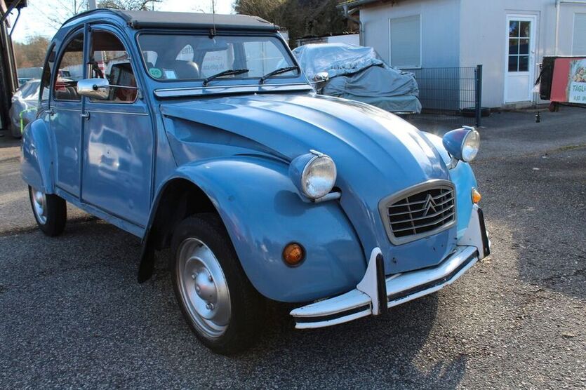 2 CV