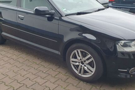 Audi A3 230.000 km 7.990 € Nürnberg 90431