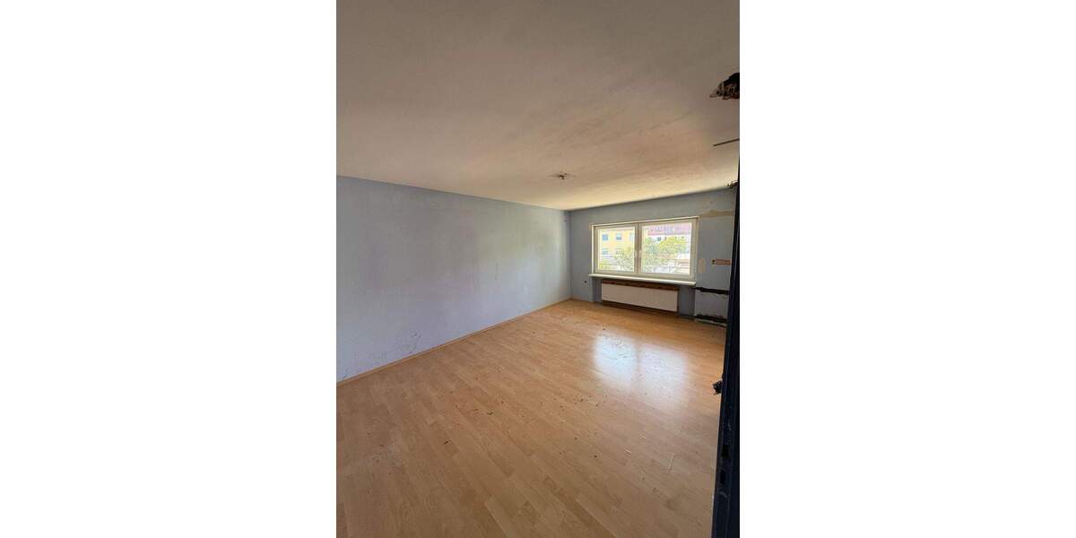 Reihenmittelhaus Nürnberg Thon - 9 Zimmer, 110 m&sup2;, 470.000&euro; | Angebot:25877148