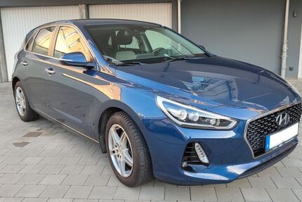 Hyundai i30 89.000 km 12.950 &euro; Fürth 90763