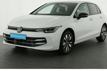 VW Golf 6.685 km 30.810 € Nürnberg 90411