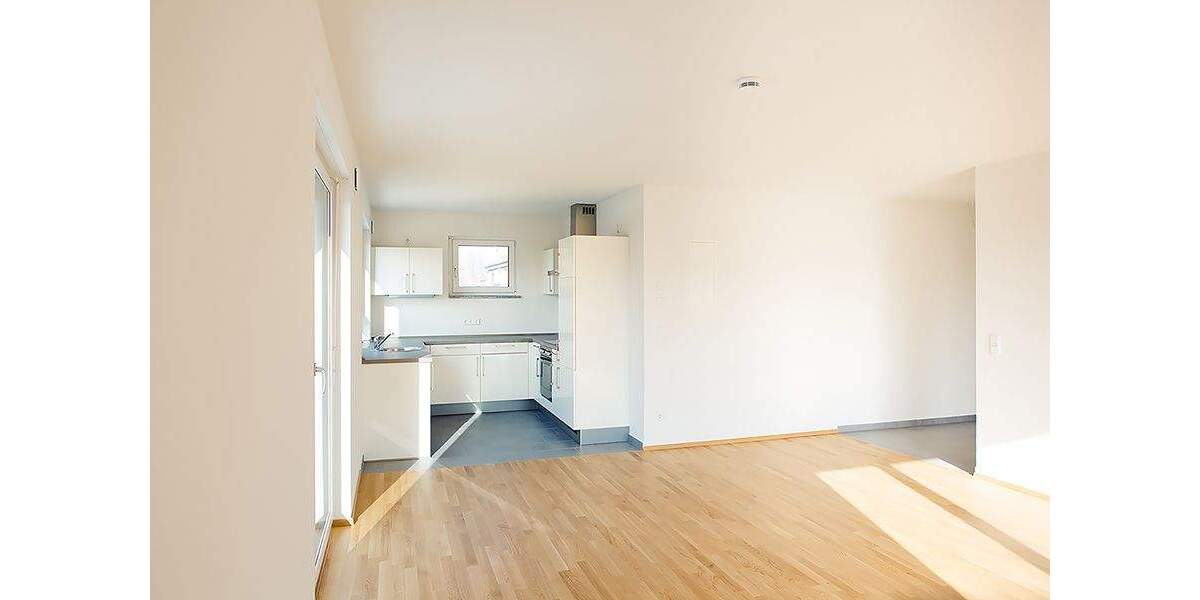 Etagenwohnung Fürth Stadeln - 3 Zimmer, 107 m&sup2;, 1.340&euro; | Angebot:25688776