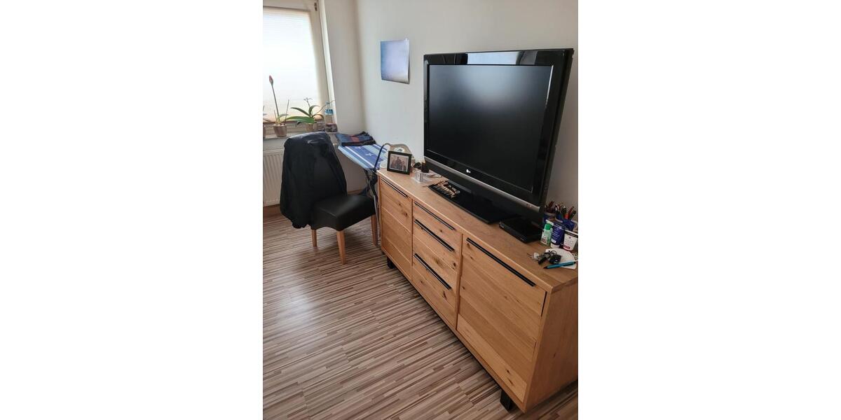 Helle, modernisierte 2-Zimmer-Wohnung mit Balkon – Zentrale Lage 2 zimmer