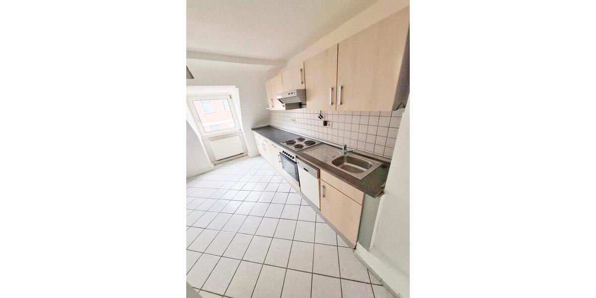 Dachgeschoßwohnung Nürnberg Rabus - 3.5 Zimmer, 79 m&sup2;, 800&euro; | Angebot:25158101