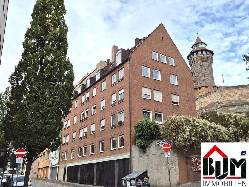 *Besonders - Blick über die Dächer von Nürnberg - Maisonette - Einbauküche möglich* 4 zimmer