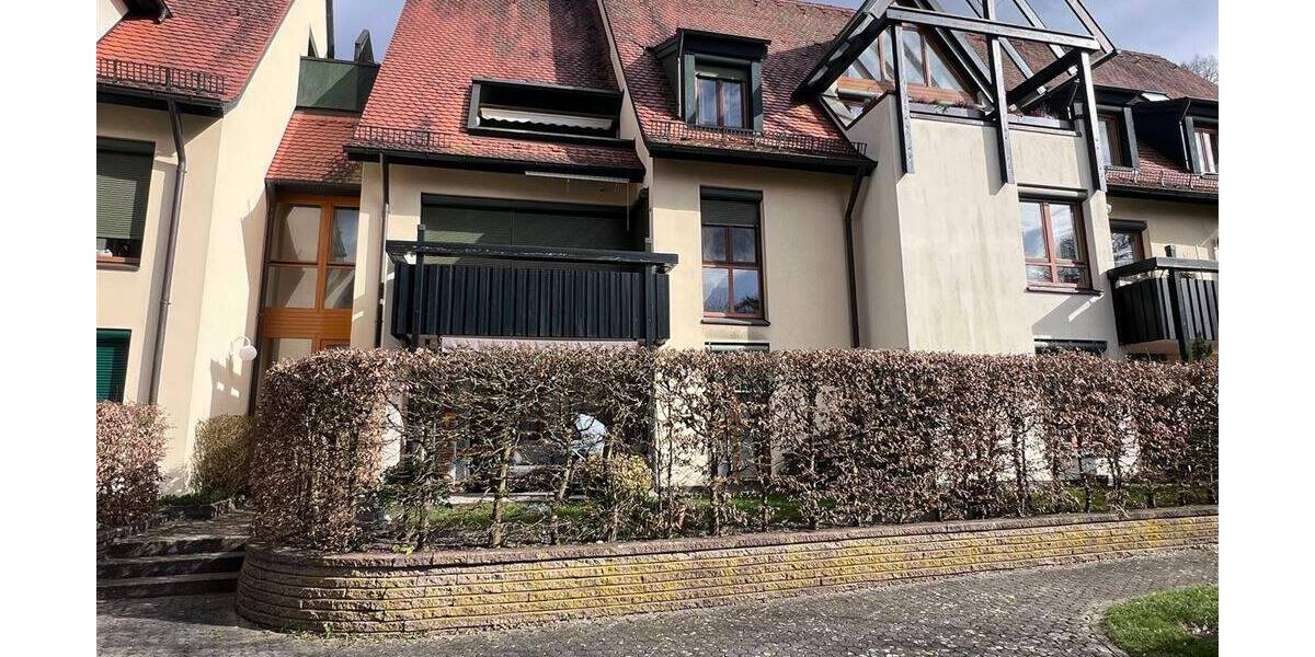 Etagenwohnung Nürnberg Fischbach - 3 Zimmer, 100 m&sup2;, 1.150&euro; | Angebot:26201885