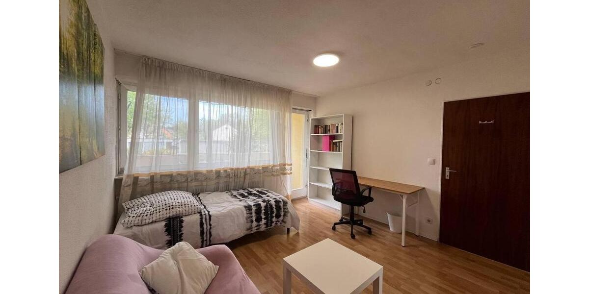 Helle, Möbliert, ruhig, zentral, am Wald, mit 2 Terrassen 2 zimmer