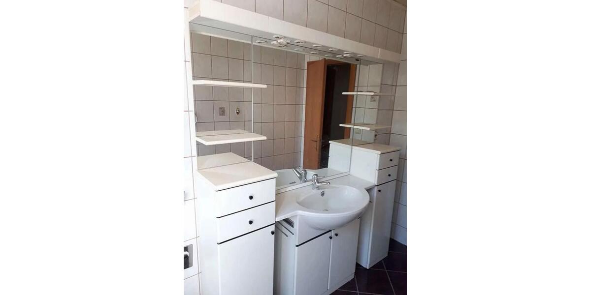 Etagenwohnung Nürnberg Rabus - 5 Zimmer, 96 m&sup2;, 1.050&euro; | Angebot:27535403