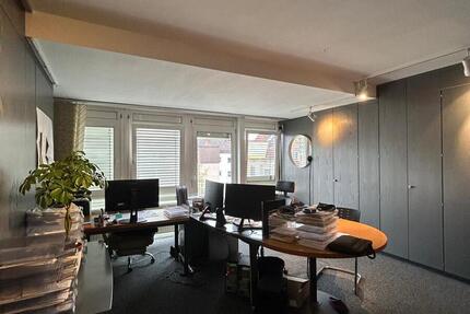 *Vollausgestattete und provisionsfreie Bürofläche in super Lage in Nürnberg* 6 zimmer