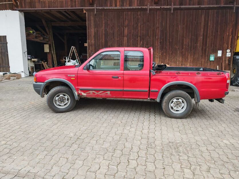 Ford Ranger 253.010 km 3.400 € Möhrendorf 91096