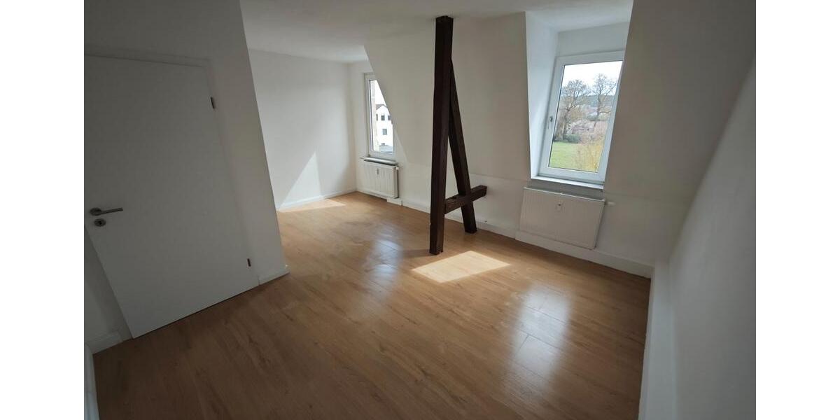 Dachgeschoßwohnung Fürth Altstadt - 3 Zimmer, 67 m&sup2;, 700&euro; | Angebot:26023608