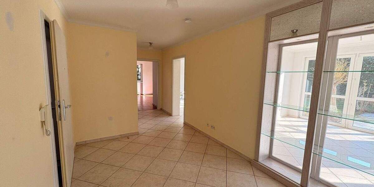 Etagenwohnung Nürnberg Gaismannshof - 4 Zimmer, 145 m&sup2;, 2.000&euro; | Angebot:26247587
