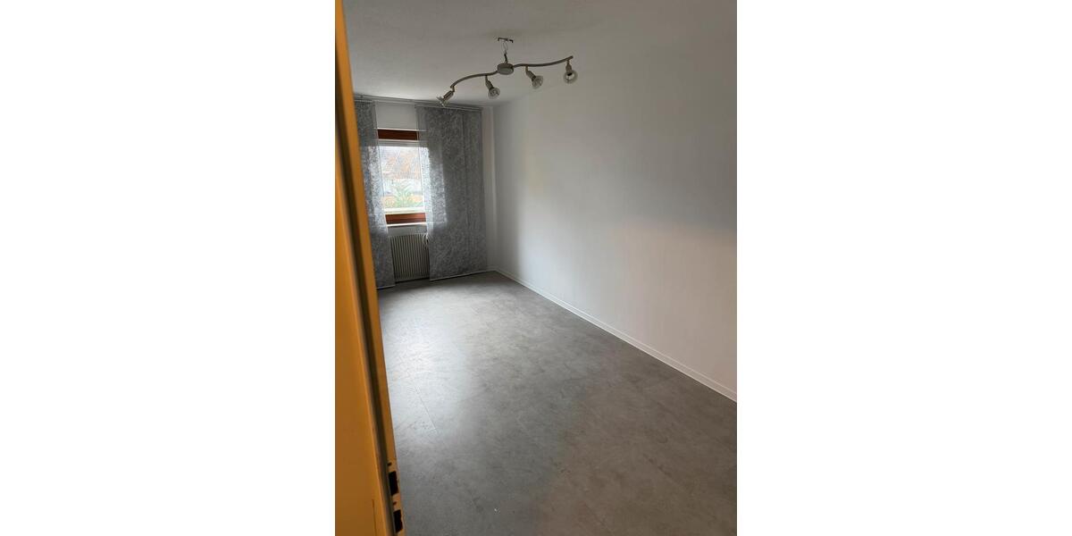 Reihenhaus Nürnberg Holzheim - 6 Zimmer, 178 m&sup2;, 2.050&euro; | Angebot:25170606