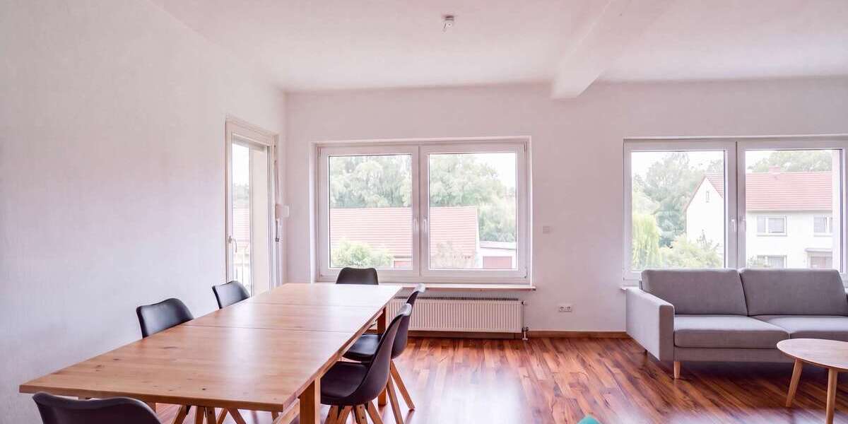 Etagenwohnung Georgensgmünd - 4 Zimmer, 90 m&sup2;, 210.000&euro; | Angebot:27637500