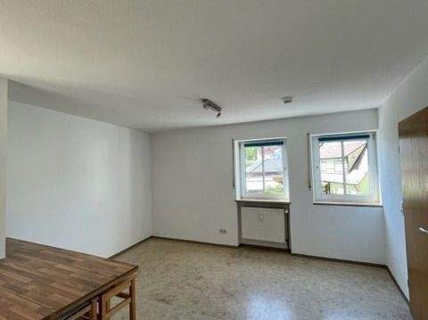 Etagenwohnung Fürth Vach - 2 Zimmer, 38 m&sup2;, 375&euro; | Angebot:25773759