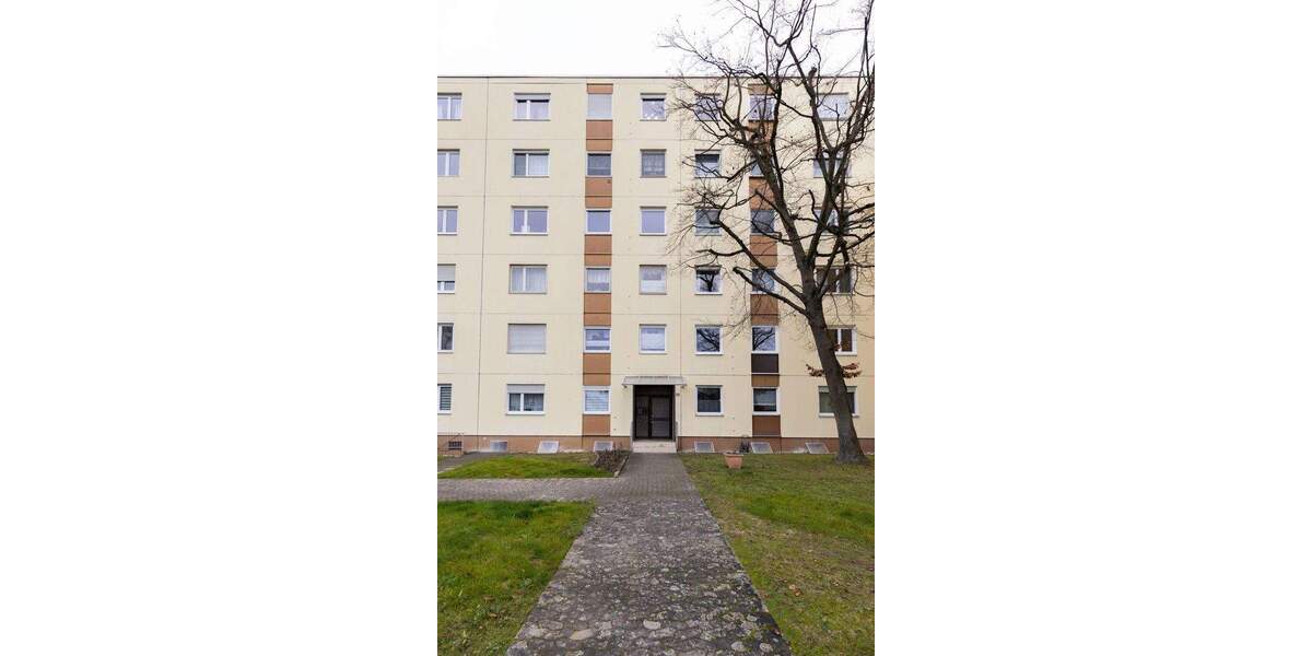 Etagenwohnung Nürnberg Röthenbach b Schweinau - 3 Zimmer, 84 m&sup2;, 330.000&euro; | Angebot:25724159