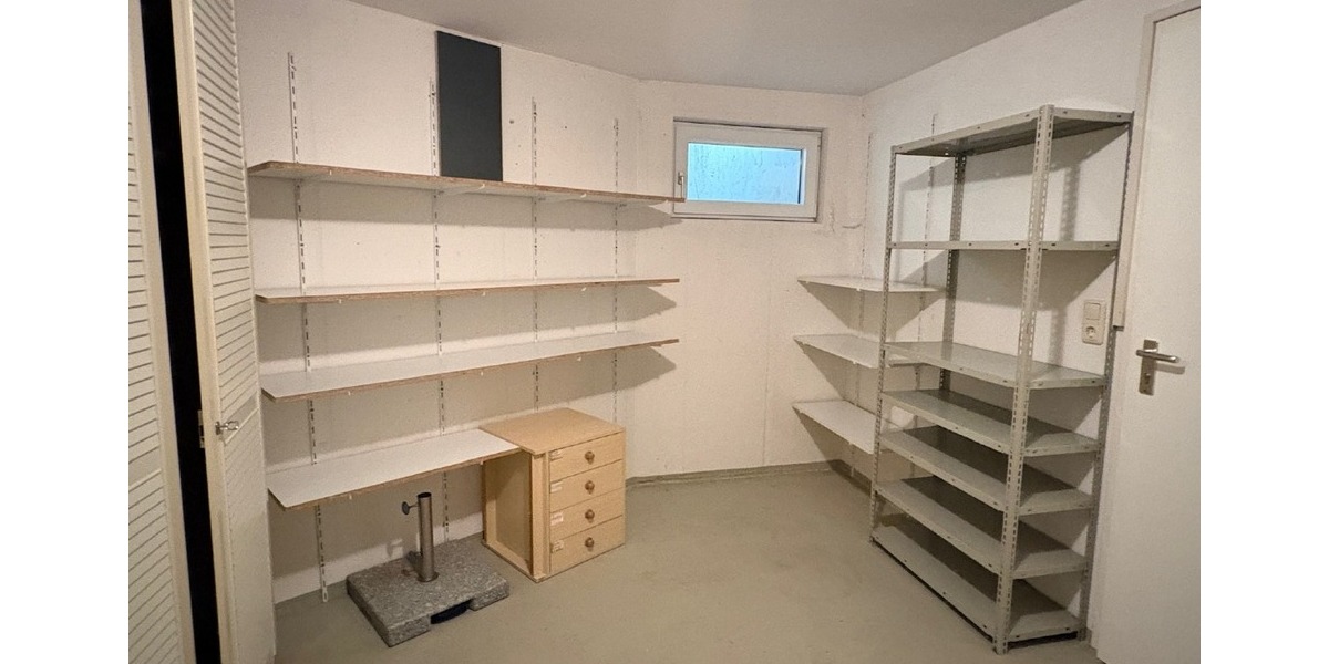 Eschenau:TOP Lage,Sofort frei! Tolle 4-Zi-Garten-Wohnung, zwei Stellplätze, Keller, Einbauküche uvm. - Terrassenwohnung Eckental Eschenau | Angebot:25364359