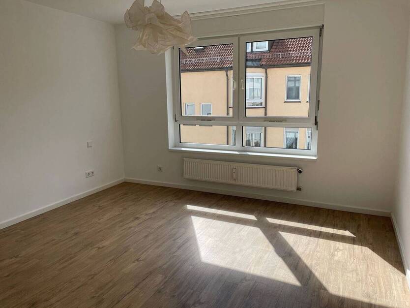 Ruhig gelegene 2-Zimmer-Wohnung in zentraler Lage mit Balkon - Stadtteil Rennweg 2 zimmer