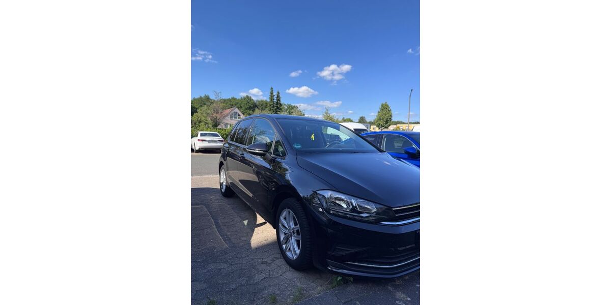 VW Golf Sportsvan 97.000 km 12.800 &euro; Stein 90547