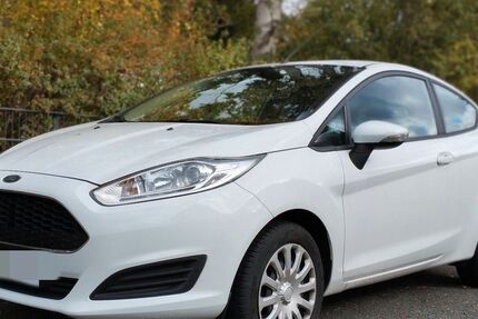Ford Fiesta 41.000 km 8.399 € Erlangen 91056