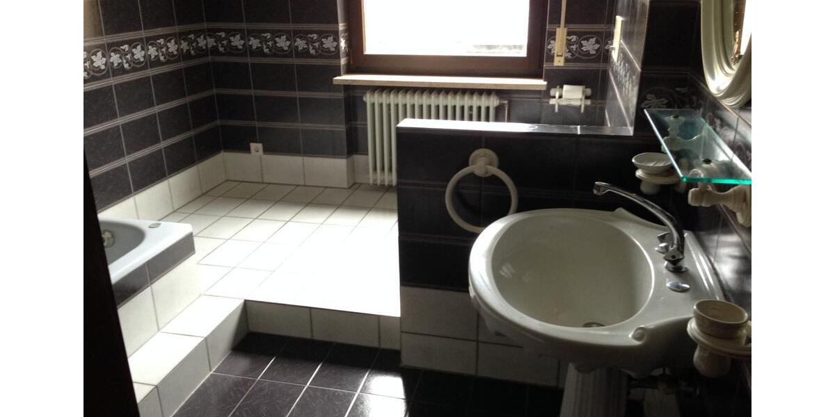 Reihenhaus Nürnberg Schnepfenreuth - 6.5 Zimmer, 175 m&sup2;, 1.050.000&euro; | Angebot:25023256