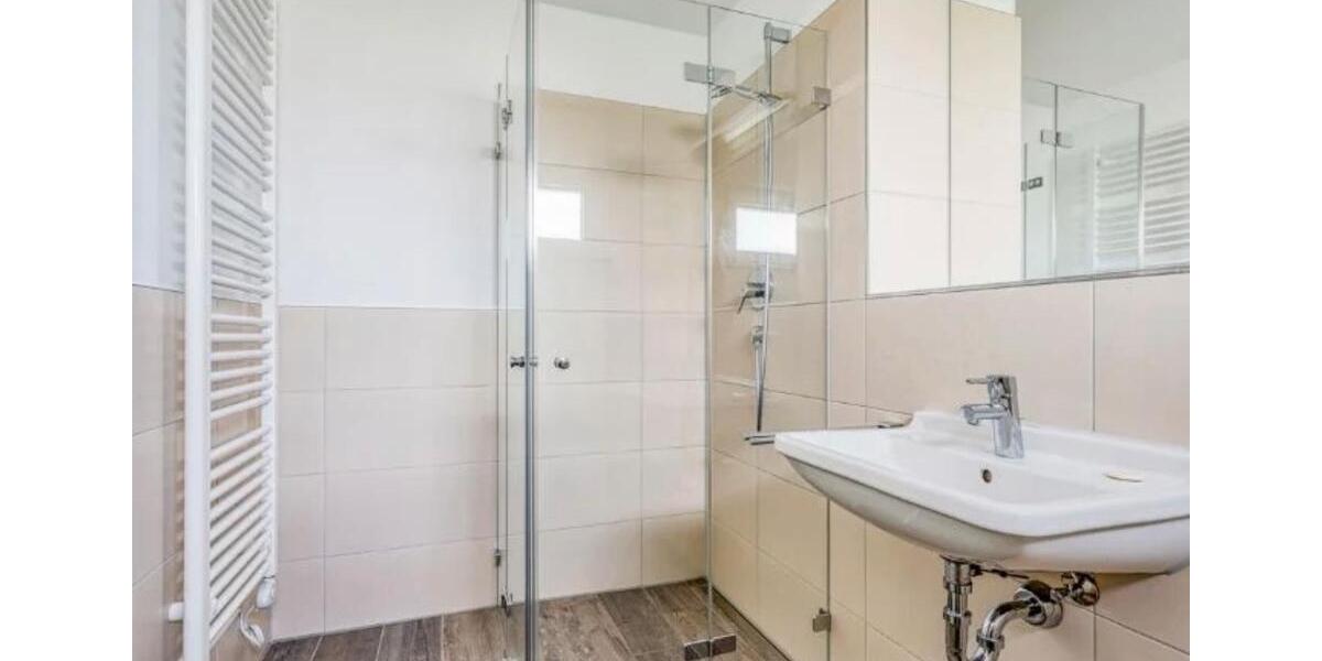 Erdgeschoßwohnung Nürnberg Schnepfenreuth - 2 Zimmer, 67 m&sup2;, 1.250&euro; | Angebot:25759649