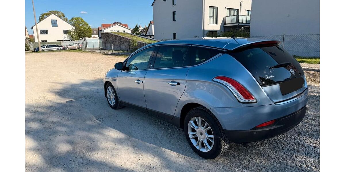 Lancia Delta 277.275 km 2.200 &euro; Nürnberg 90431