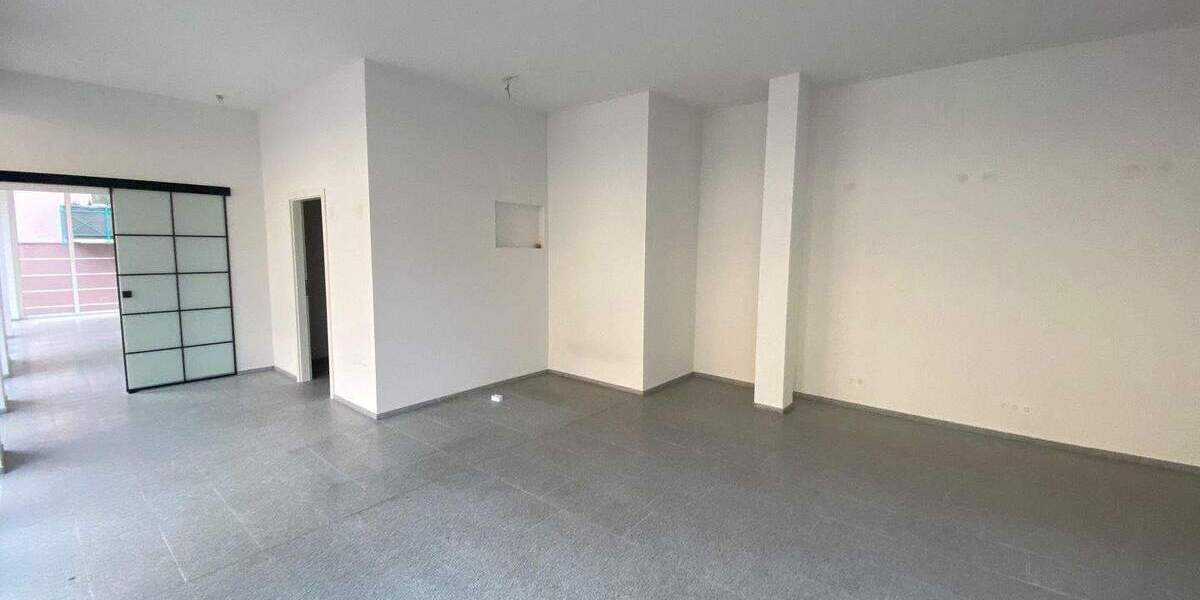 Gewerbeobjekt Lauf an der Pegnitz Lauf - 2 Zimmer, 90 m&sup2;, 330.000&euro; | Angebot:25731984