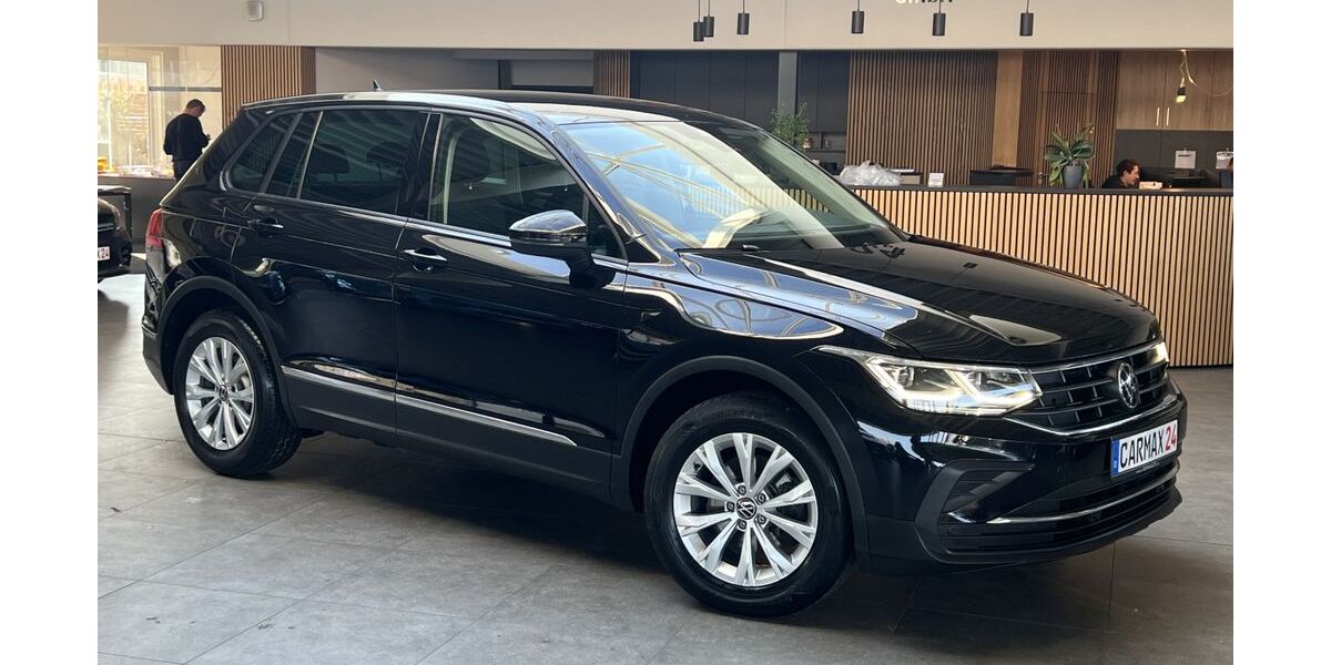VW Tiguan 125.000 km 21.970 &euro; Cadolzburg bei Nürnberg 90556