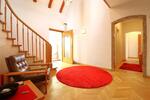 Einfamilienhaus Schwabach - 5 Zimmer, 220 m&sup2;, 2.700&euro; | Angebot:26232015