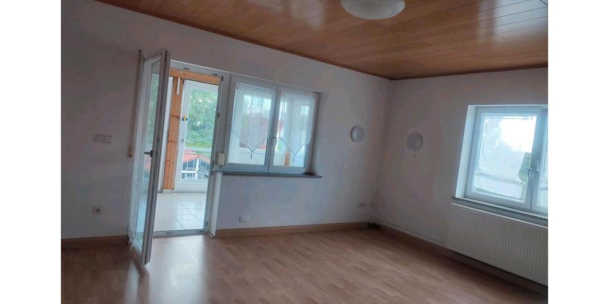 Etagenwohnung Postbauer-Heng Heng - 4 Zimmer, 90 m&sup2;, 800&euro; | Angebot:26481184