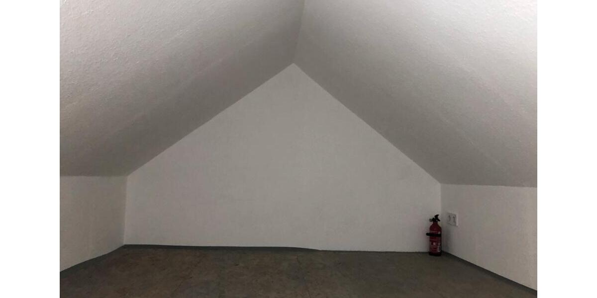 Dachgeschoßwohnung Oberasbach - 3 Zimmer, 60 m&sup2;, 224.900&euro; | Angebot:25404687